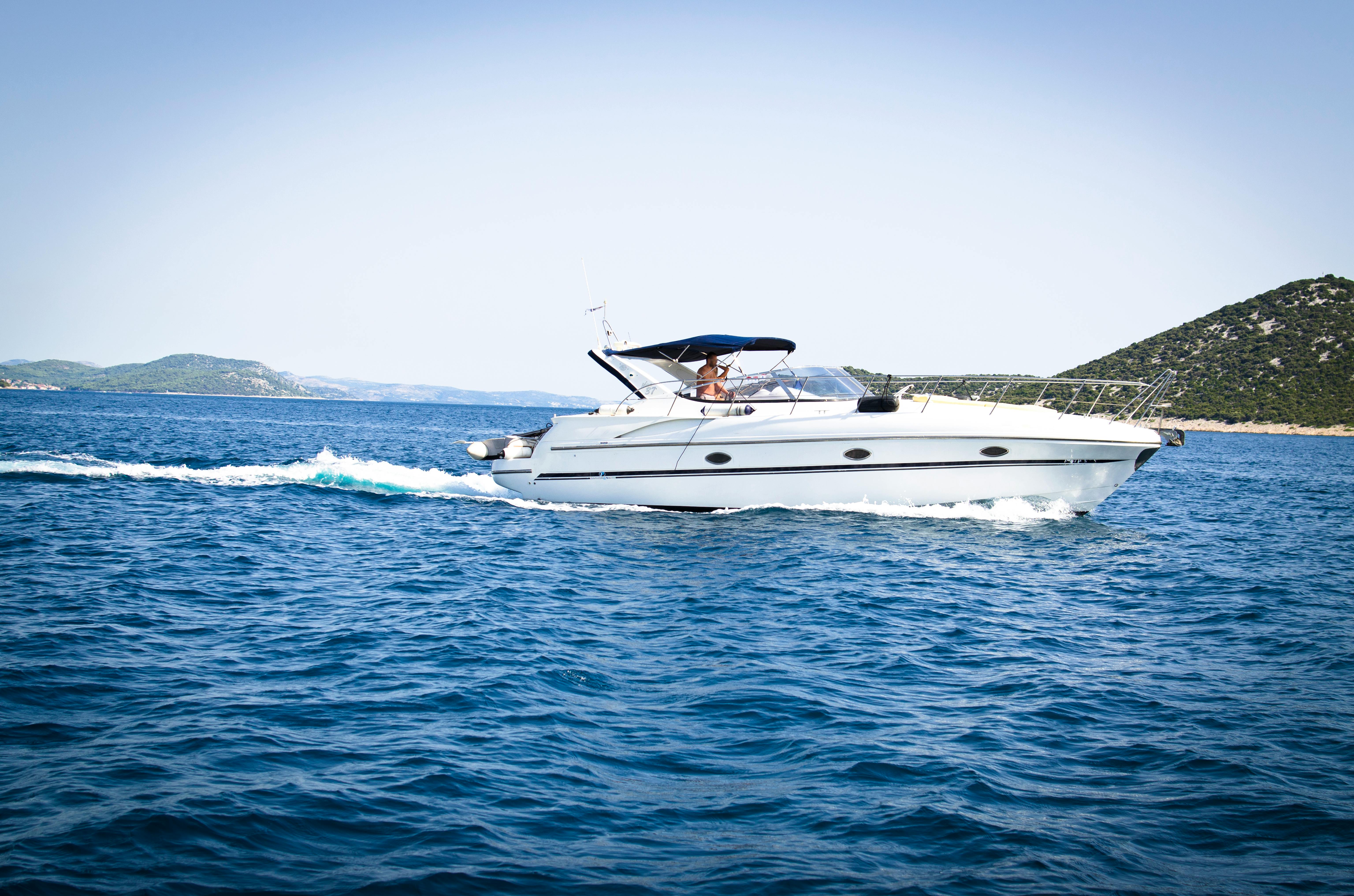 Luxury Yatch tour